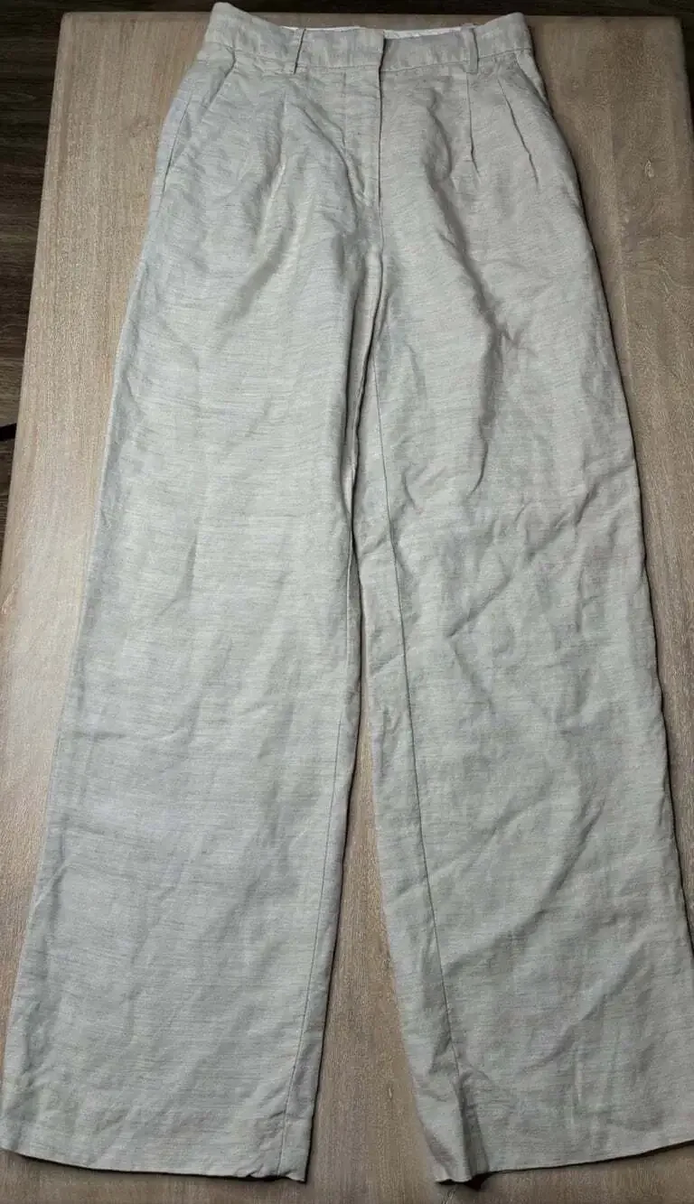 Aritzia The Effortless Pant CruiseLinen in Natural Ecru Size 2 Wide Leg